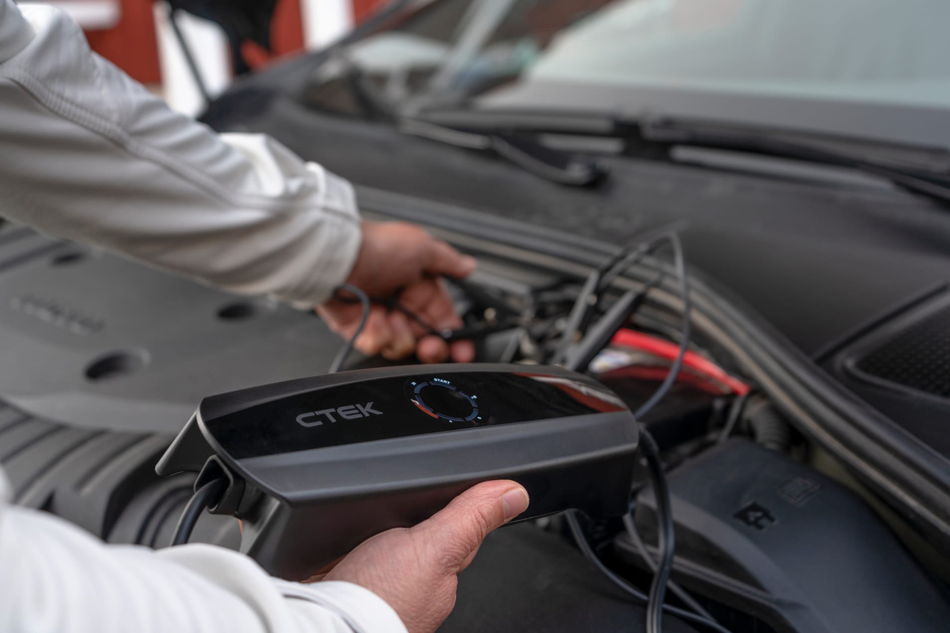 Die Rolle des CTEK Ladegeräts in einer umfassenden Batteriewartungsstrategie